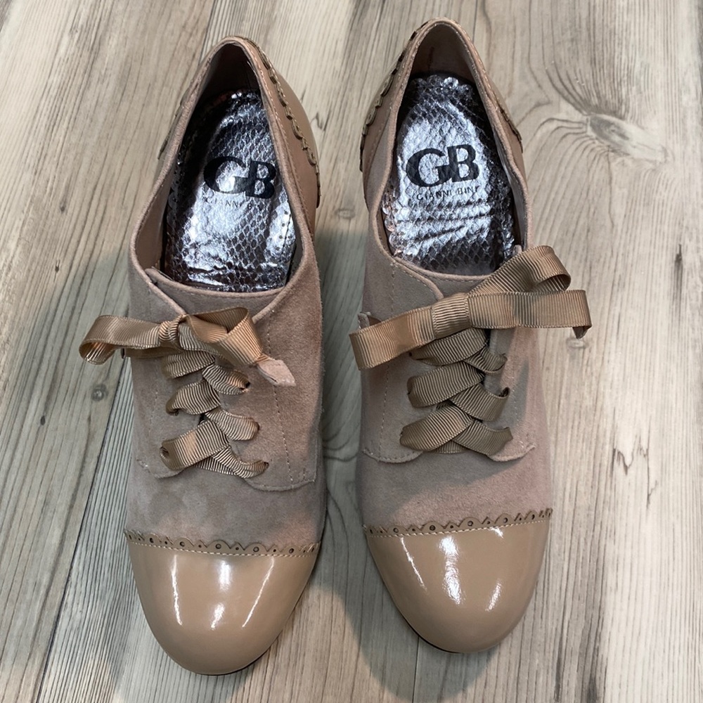 Gianni Bini Tan suede & leather booties